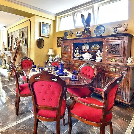 فندق Sirena Palace Family 3*