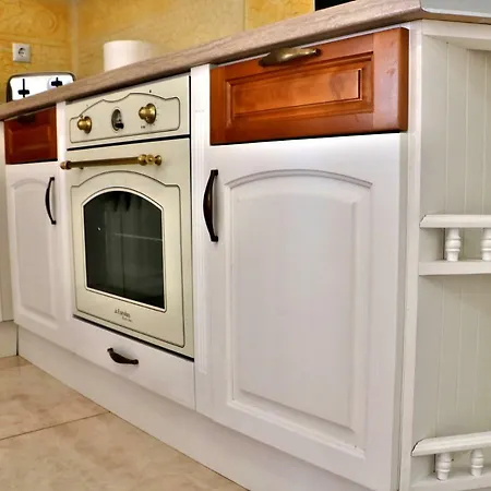 Sirena Palace Family فندق ابزور