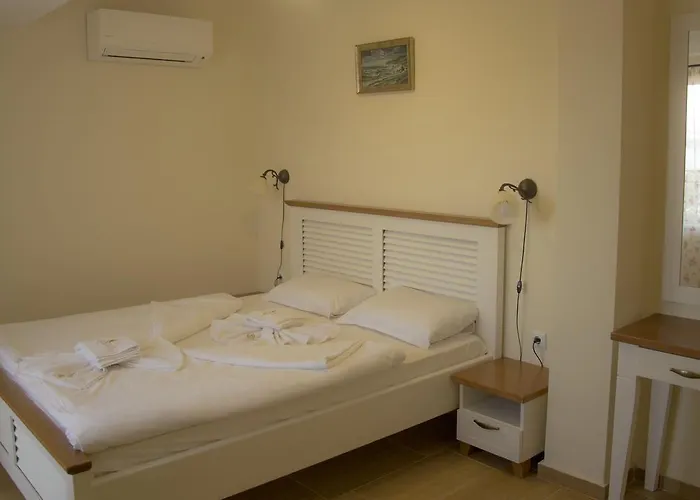 Sirena Palace Family Hotel 3*